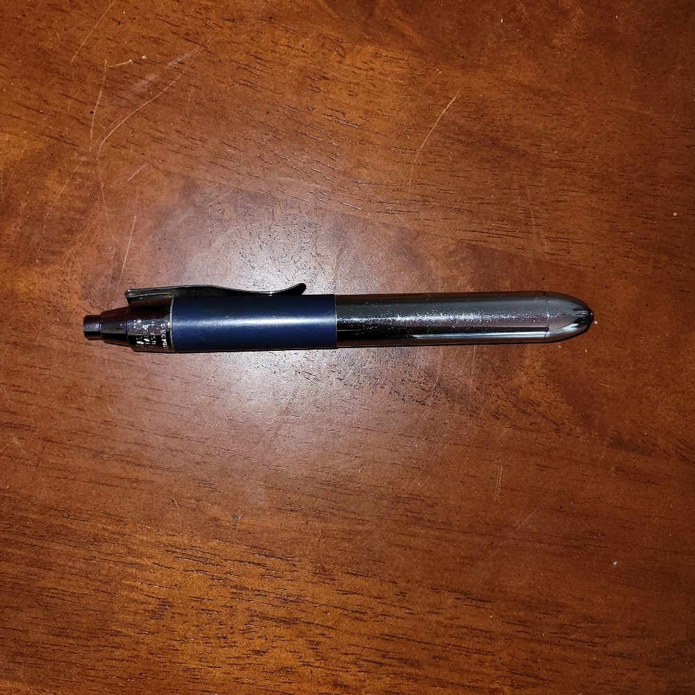 Welch Allyn no. 777 Medical Pen Pocket Light Tip EMT Ear Nose Throat